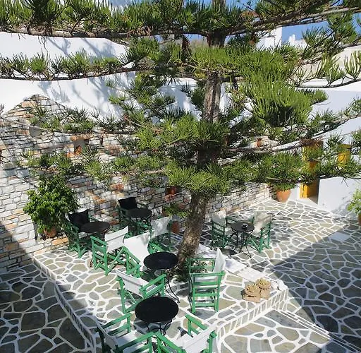 Ostria 公寓式酒店 3*