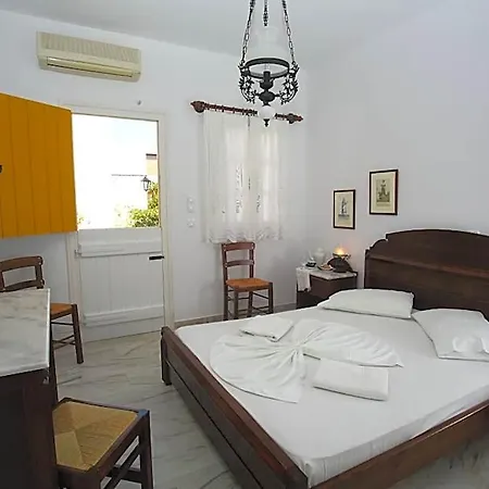 Apart-hotel Ostria 3*