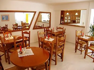 Apart-hotel Ostria Naousa